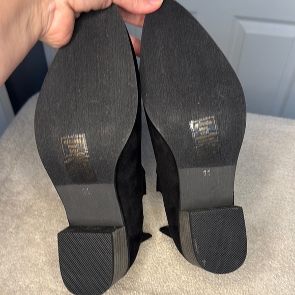 NIB Pierre Dumas Black Ankle Boots with Pointed Toe - Picture 8 of 11